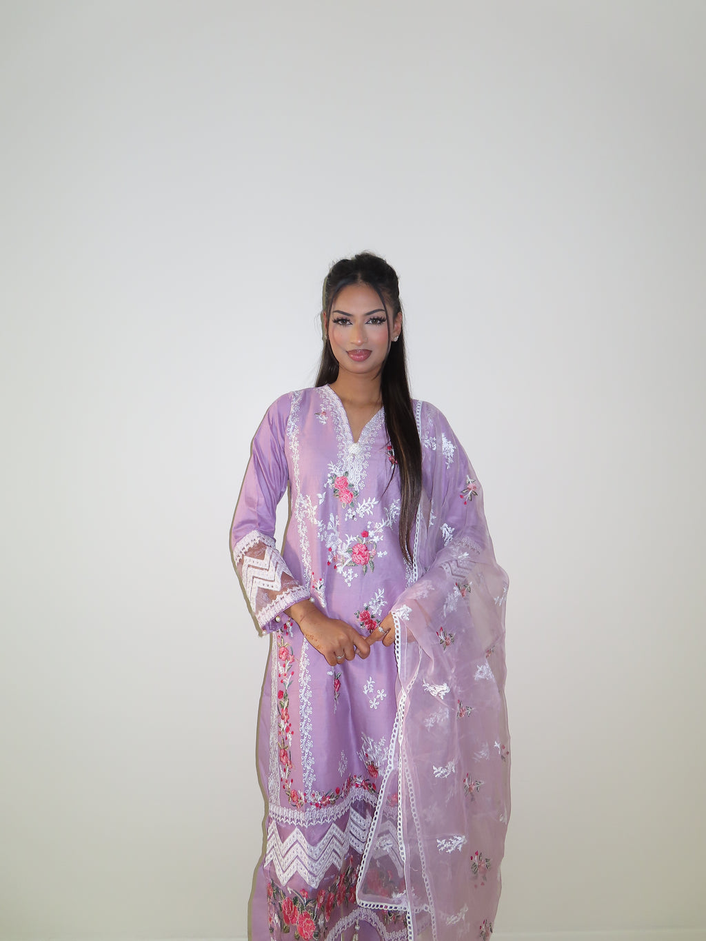 Lilac shalwar kameez