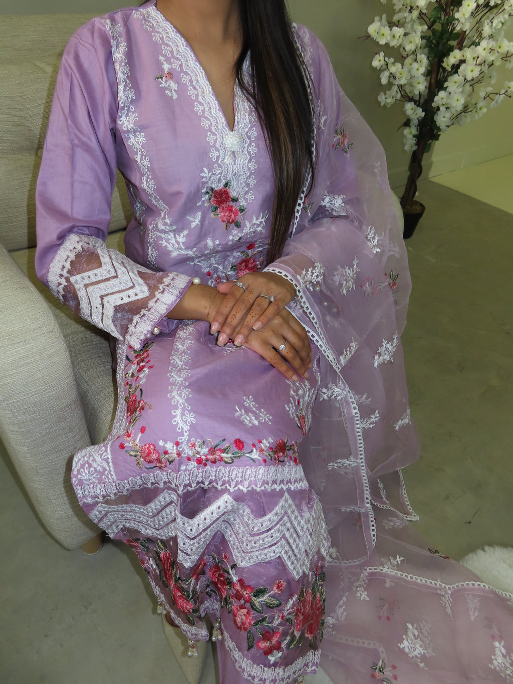 Lilac shalwar kameez